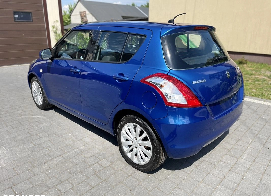 Suzuki Swift cena 21900 przebieg: 168075, rok produkcji 2011 z Sochaczew małe 781